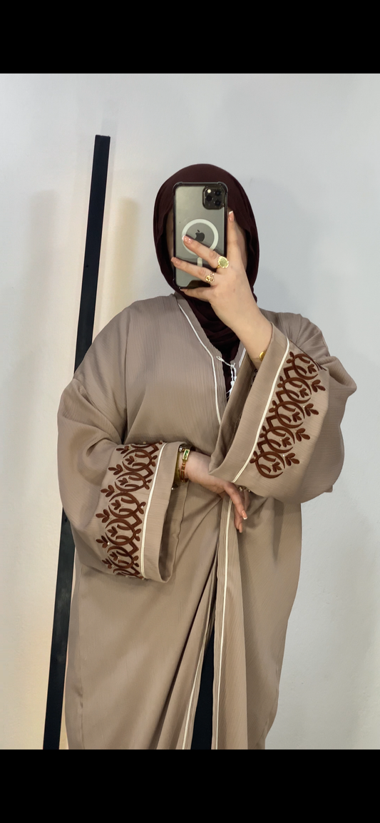 ABAYA EL AMIRA