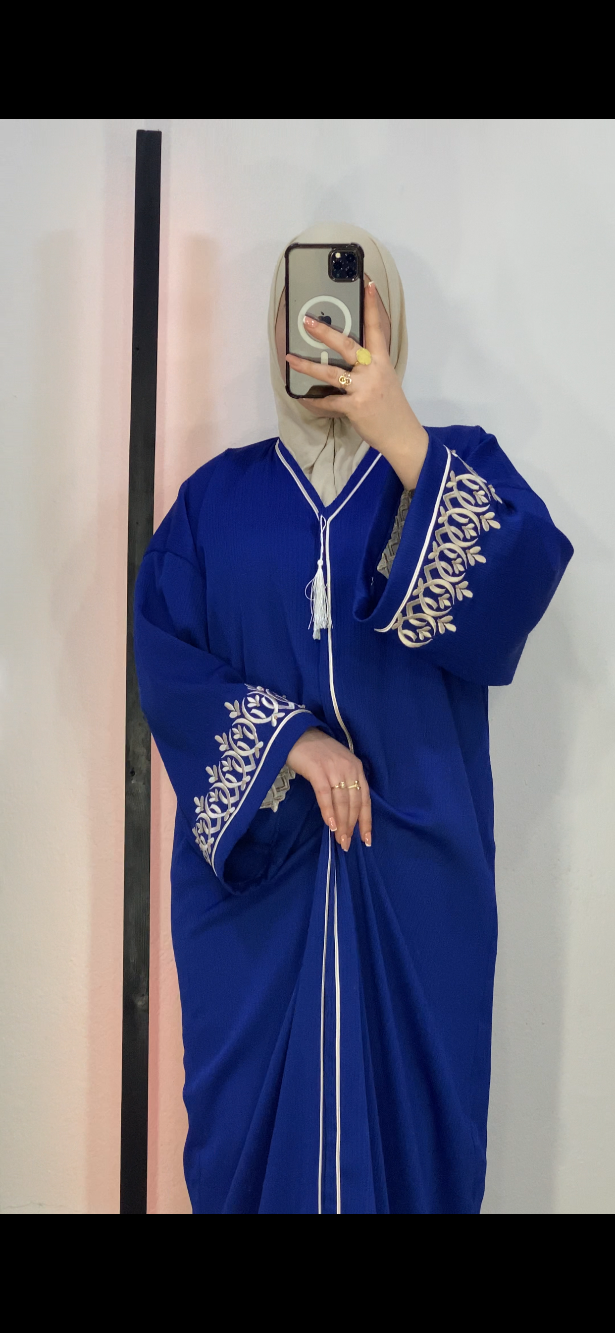 ABAYA EL AMIRA