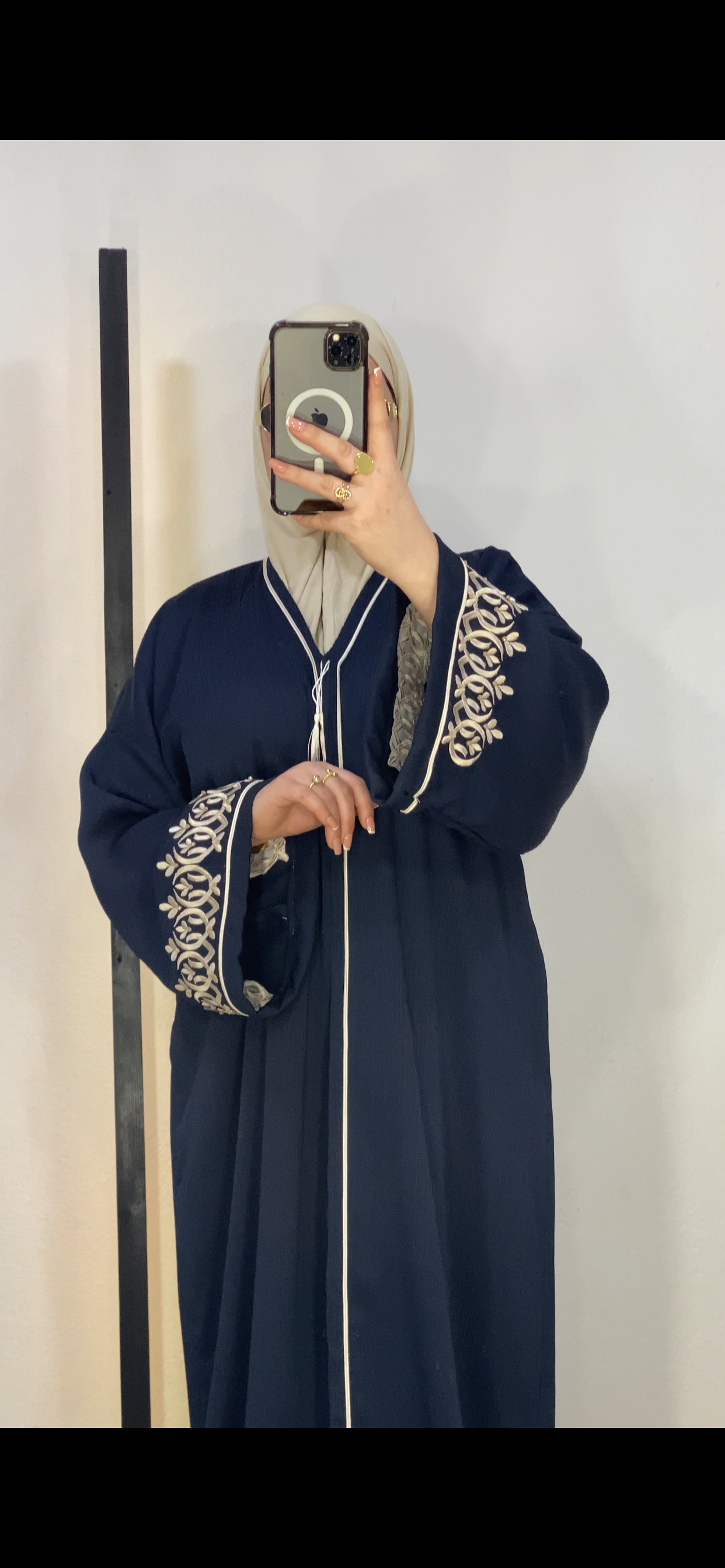 ABAYA EL AMIRA