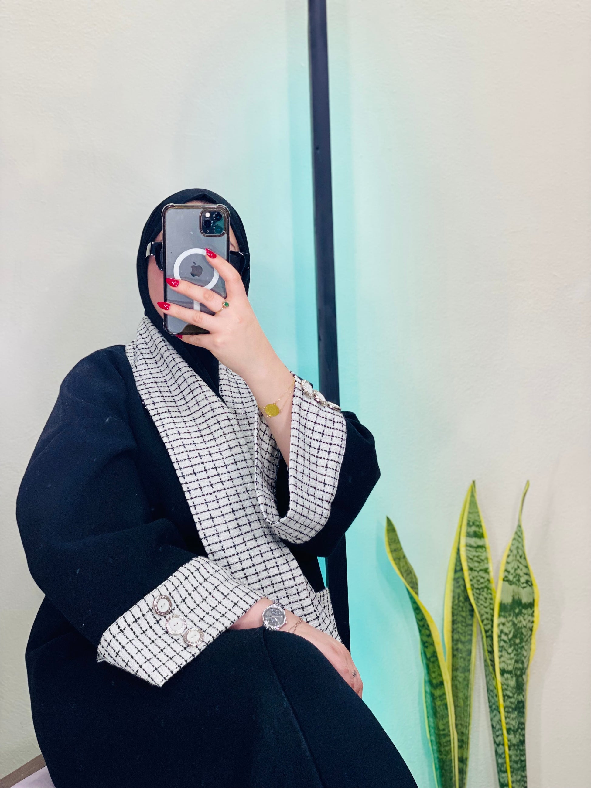 MONTEAU ABAYA